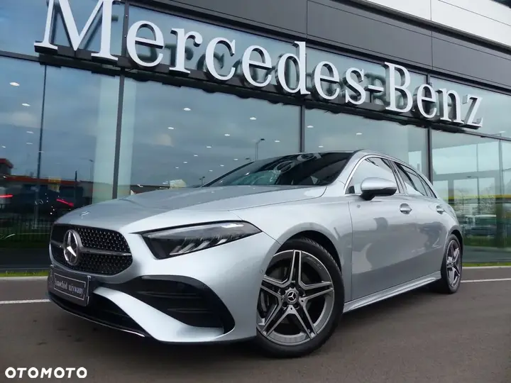Mercedes-Benz A200