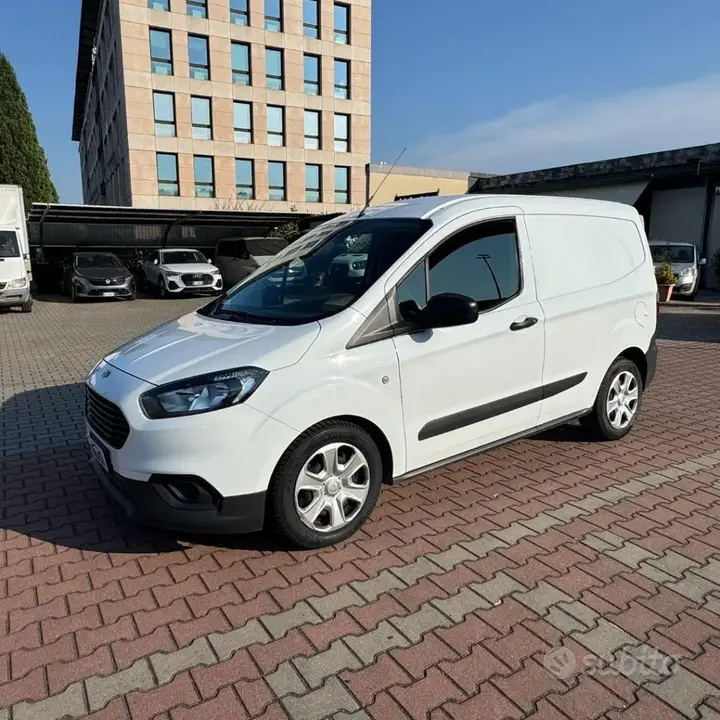 Ford Transit Courier