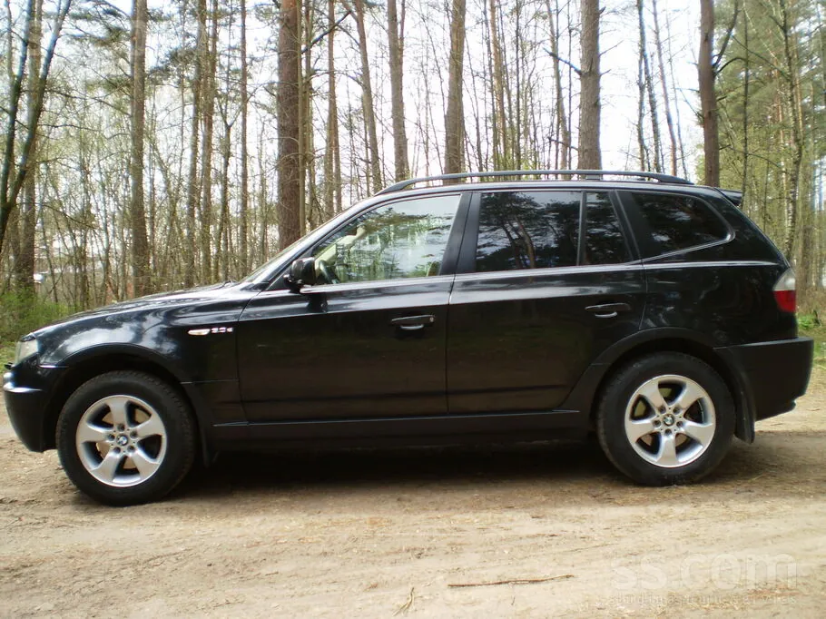 BMW X3 2004 photo 2