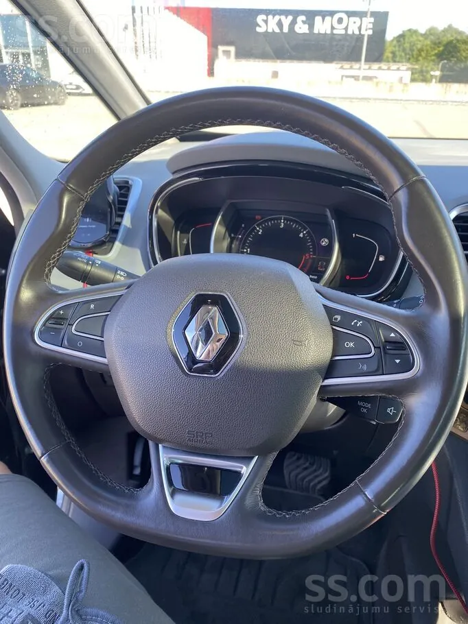 Renault Espace 2016 photo 5
