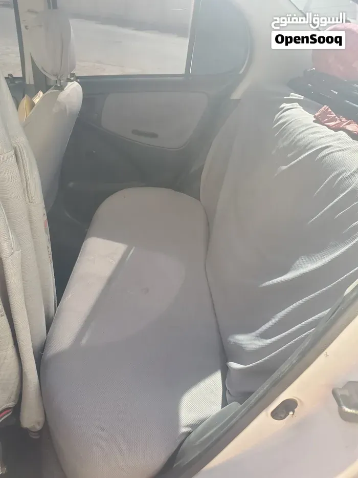 Toyota Echo 2000 photo 4