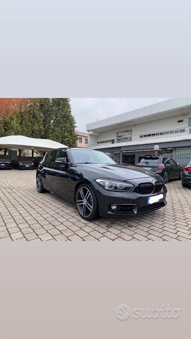 BMW 120I 2019 photo 2