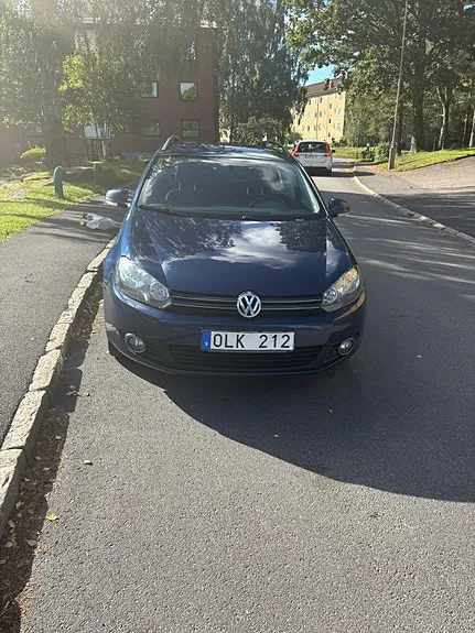 Volkswagen Golf Vi 2011 photo 3