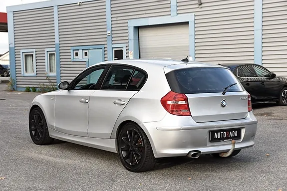 BMW 120D 2009 photo 4