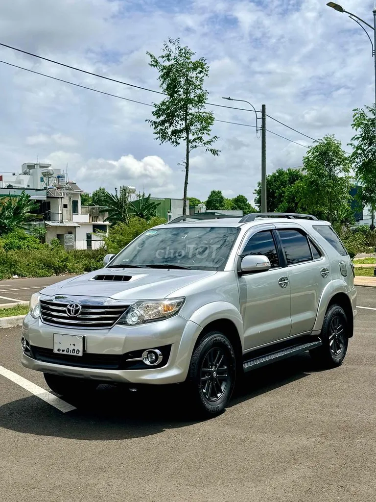 Toyota Fortuner 2016 photo 2