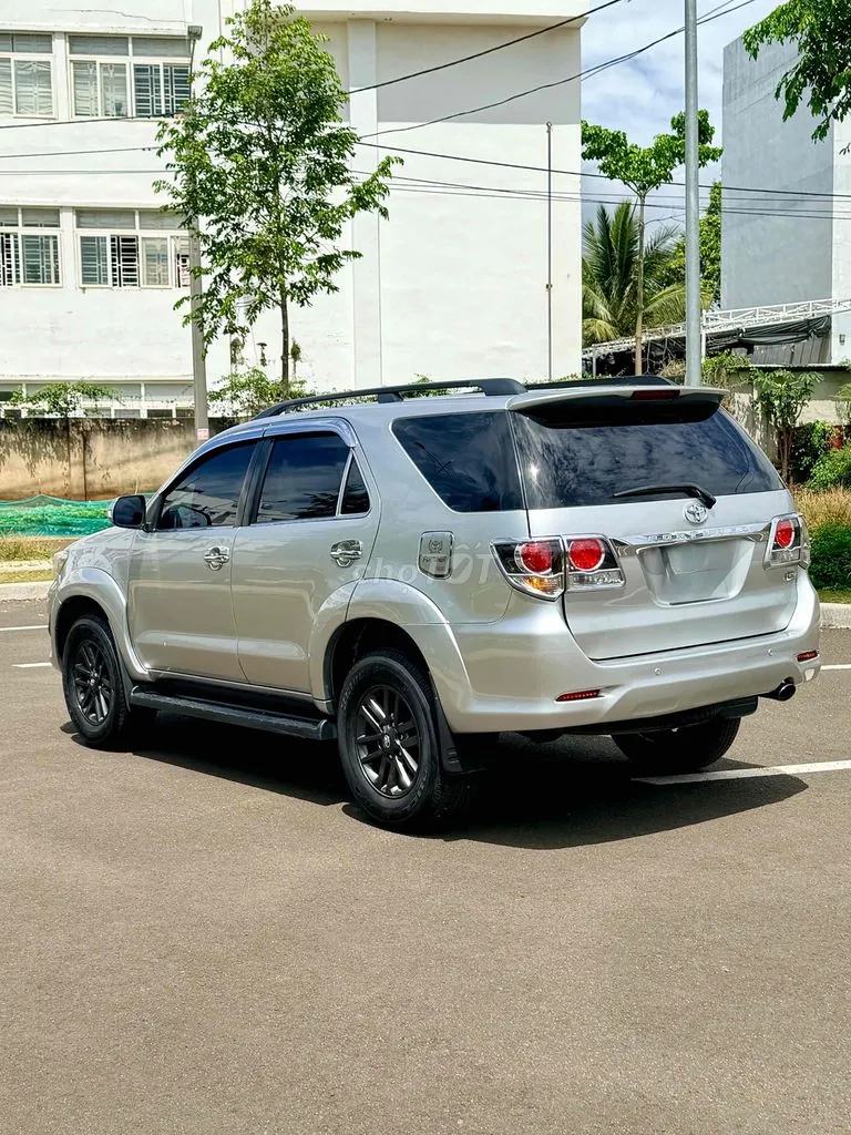 Toyota Fortuner 2016 photo 4