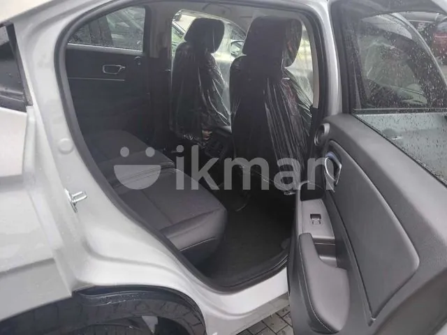 Honda Vezel 2026 photo 4