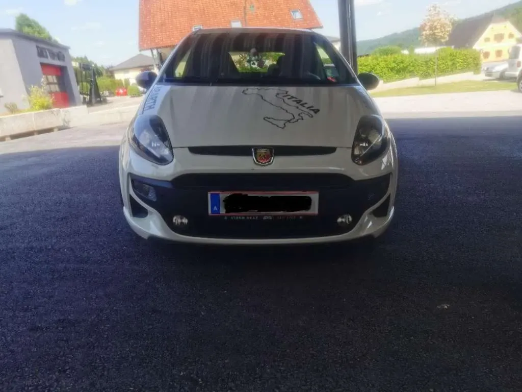 Abarth Punto Evo 2012 photo 3