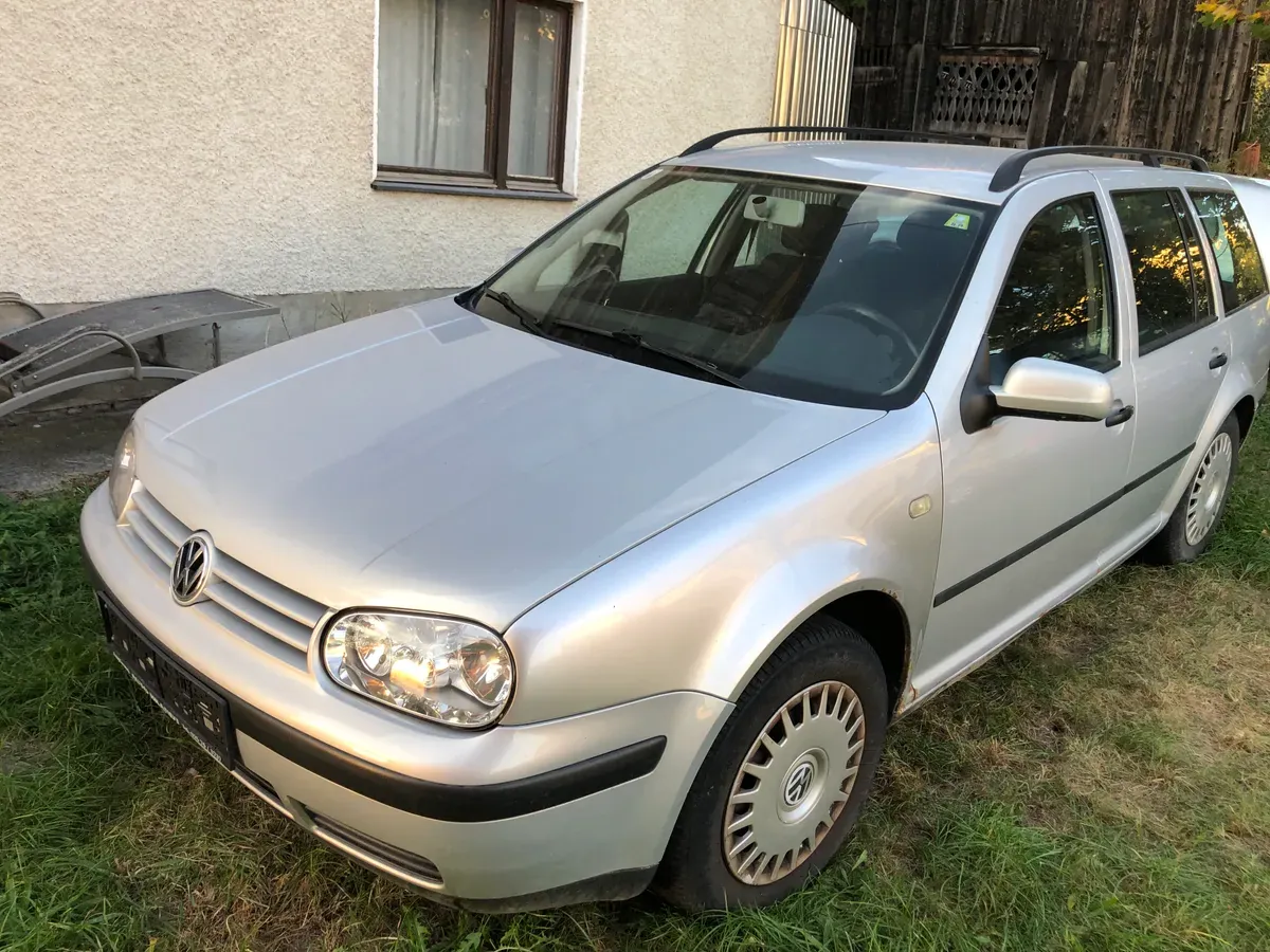Volkswagen Golf 2000 photo 2