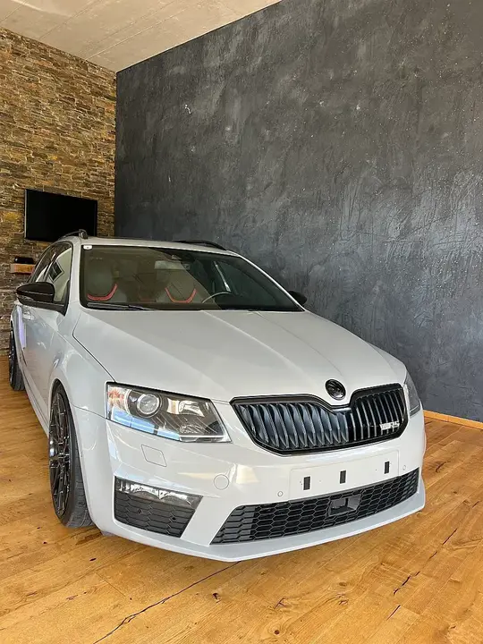 Skoda Octavia 2015 photo 3