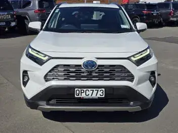 Toyota Rav4 2024 photo 3