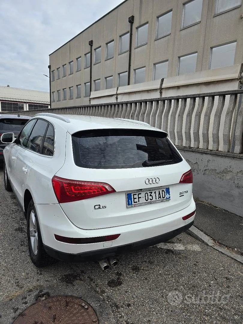 Audi Q5 2010 photo 3