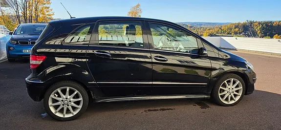 Mercedes-Benz B180 D 2008 photo 3