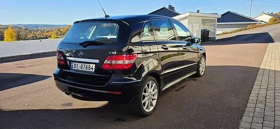 Mercedes-Benz B180 D 2008 photo 4