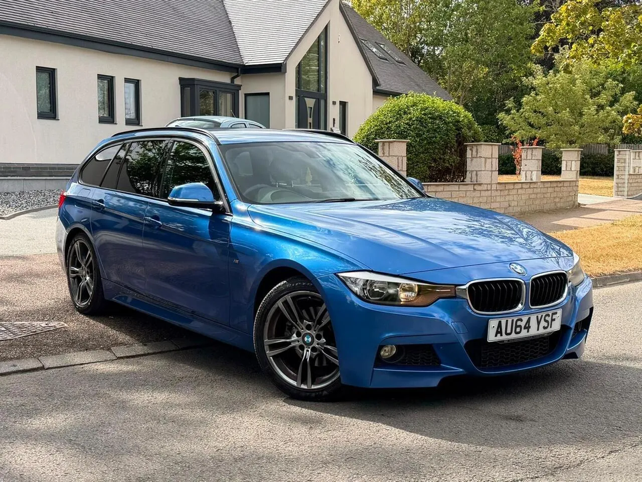 BMW 3 Series 2014 photo 2