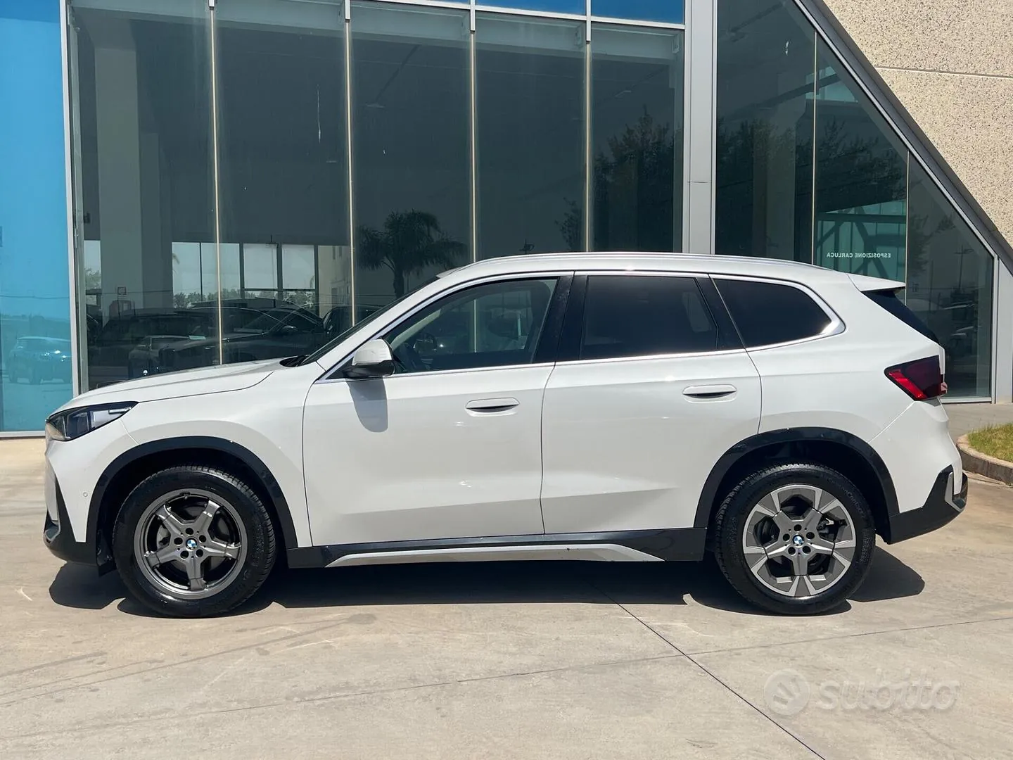 BMW X1 2024 photo 2