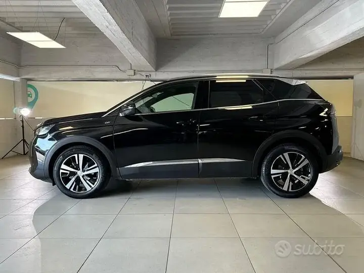 Peugeot 3008 2022 photo 2
