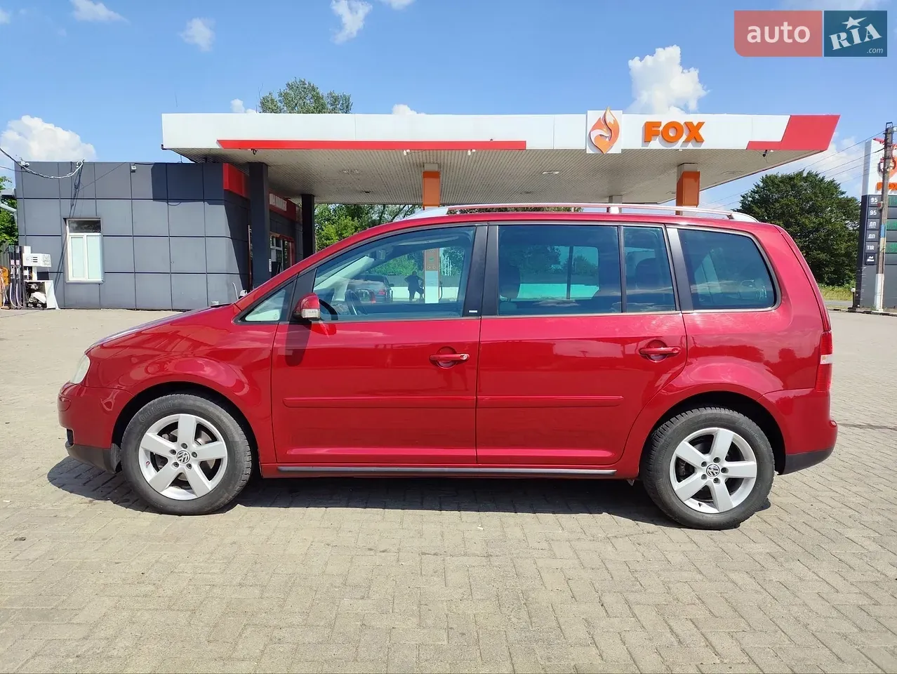 Volkswagen Touran 2005 photo 5