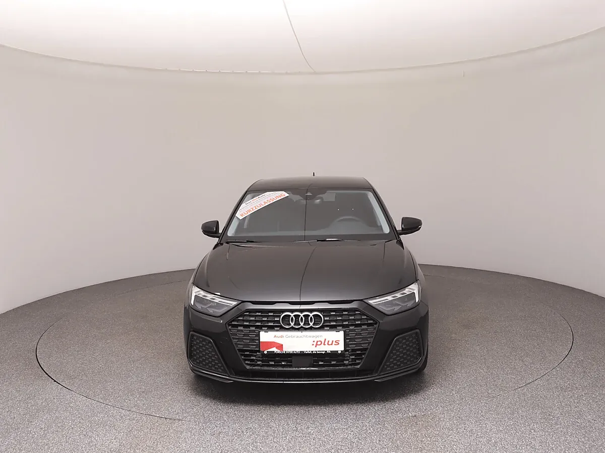 Audi A1 2026 photo 3