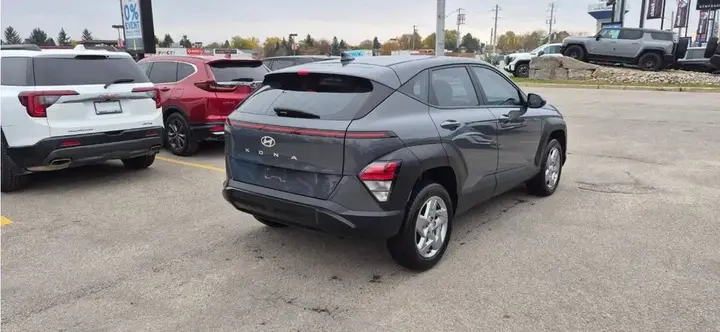 Hyundai Kona 2025 photo 5