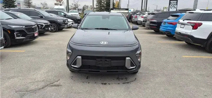 Hyundai Kona 2025 photo 2