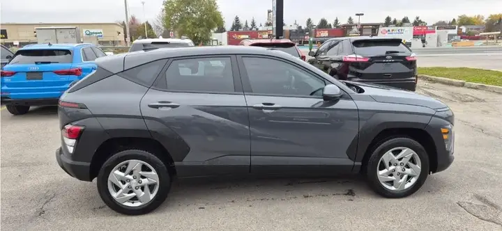 Hyundai Kona 2025 photo 4