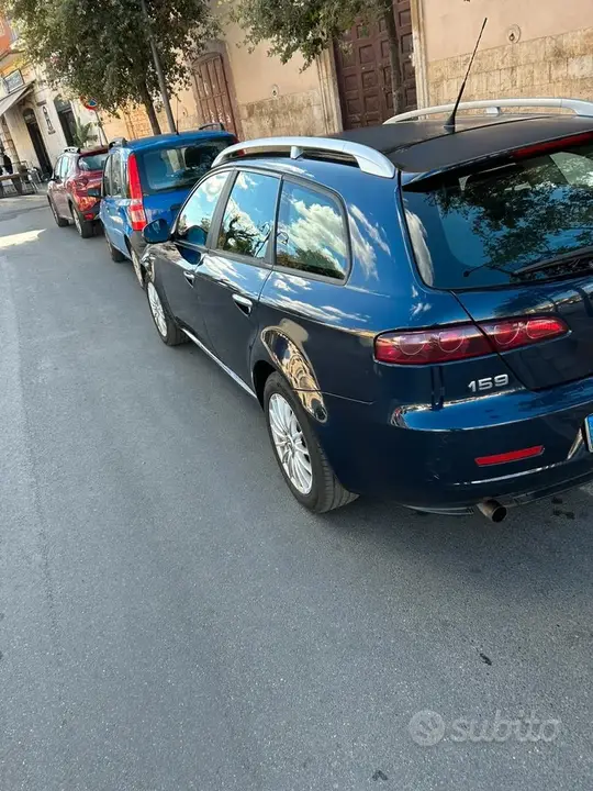 Alfa Romeo 159 2007 photo 2