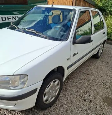 Peugeot 106