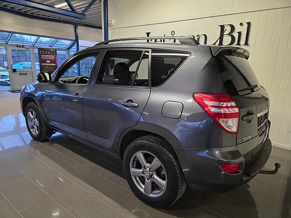 Toyota Rav4 2012 photo 3
