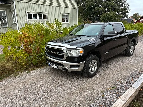 Ram 1500 2019 photo 2