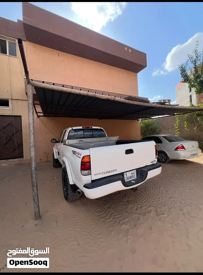 Toyota Tundra 2004 photo 5