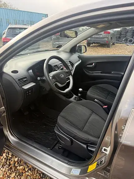 Kia Picanto 2011 photo 5