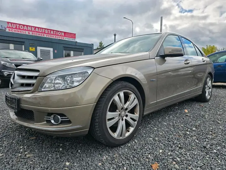 Mercedes-Benz C180