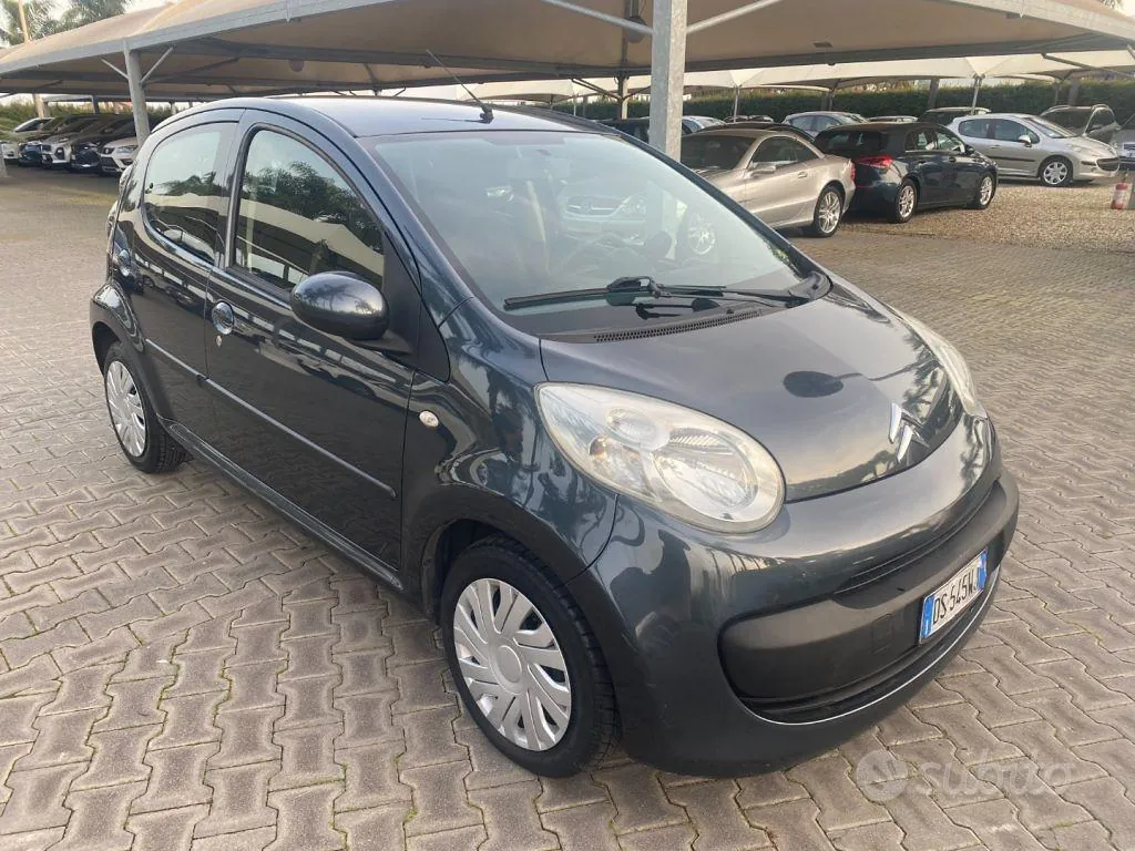 Peugeot 107 2008 photo 2