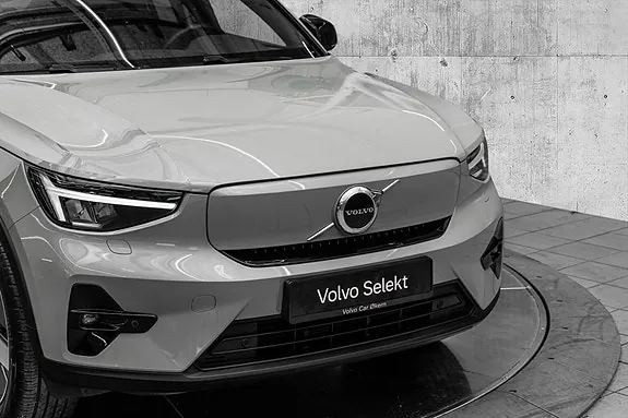 Volvo Ex40 2025 photo 2
