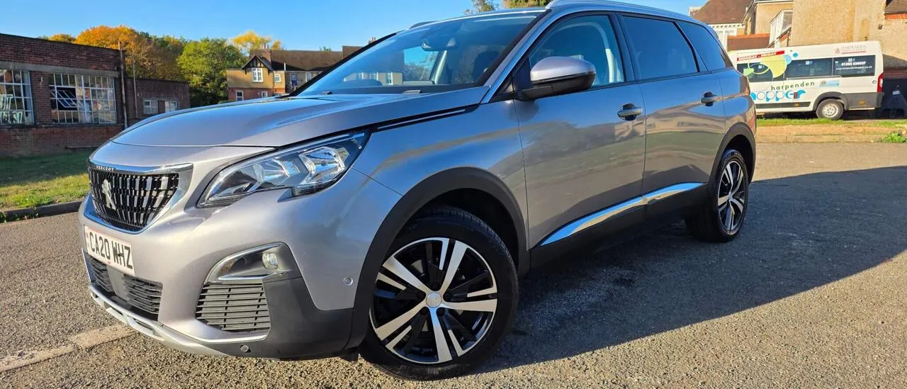 Peugeot 5008 2020 photo 3