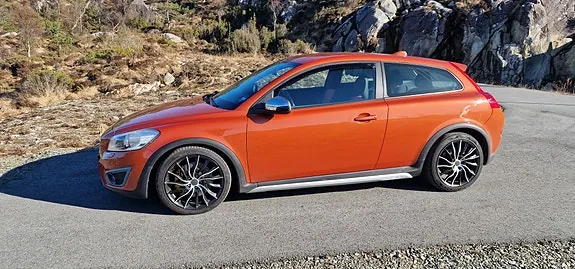 Volvo C30 2011 photo 2