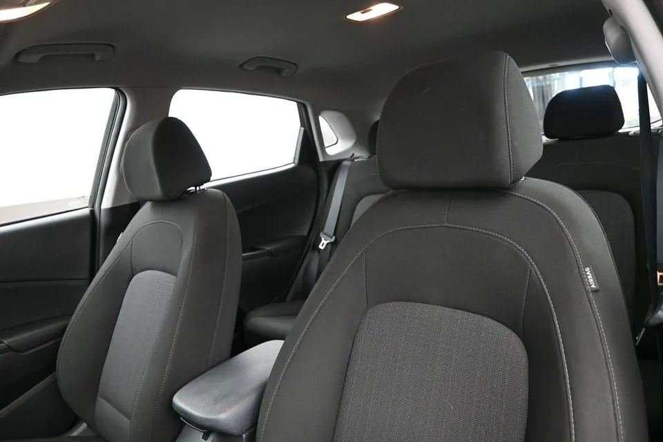 Hyundai Kona 2023 photo 4