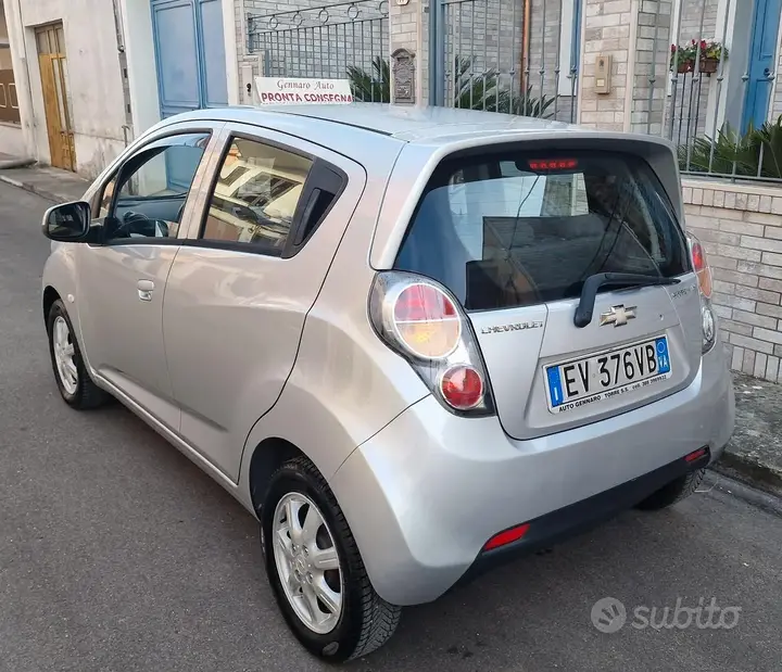 Chevrolet Spark 2012 photo 4