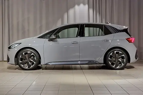 Cupra Born 2023 photo 2