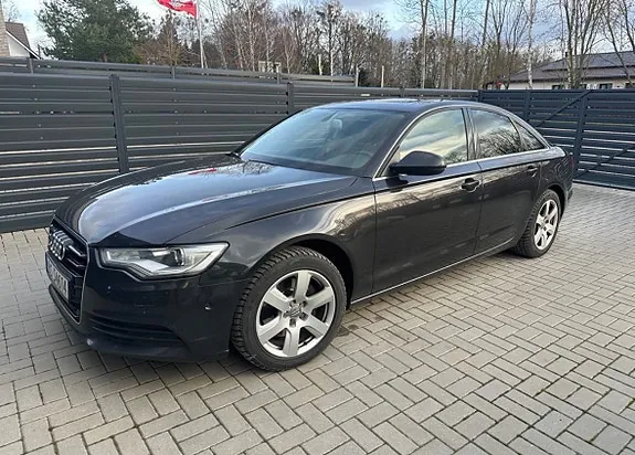 Audi A6 2012 photo 2