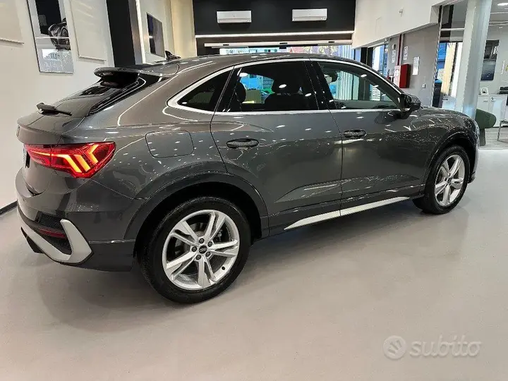 Audi Q3 2024 photo 5