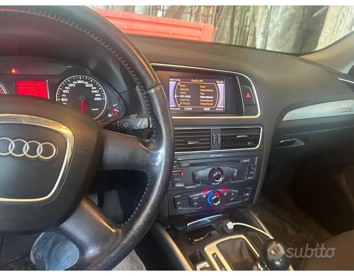 Audi Q5 2009 photo 2
