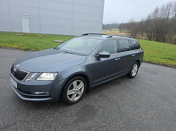 Skoda Octavia 2018 photo 4