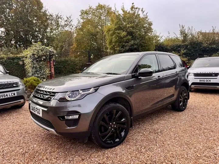 Land Rover Discovery Sport 2015 photo 2