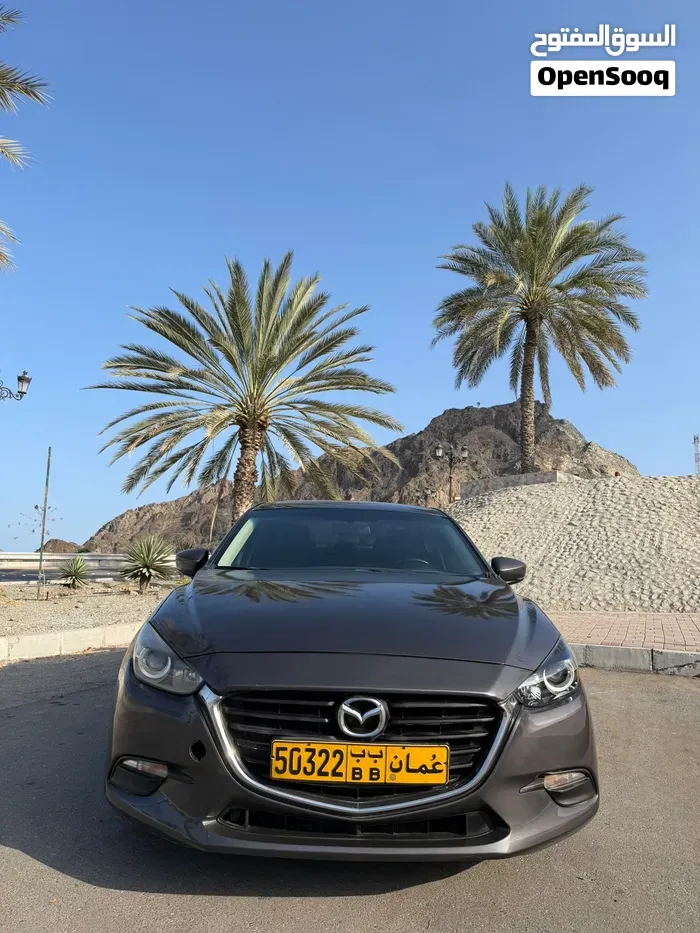 Mazda 3 2017 photo 2