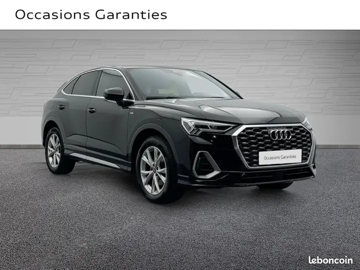 Audi Q3 2023 photo 4