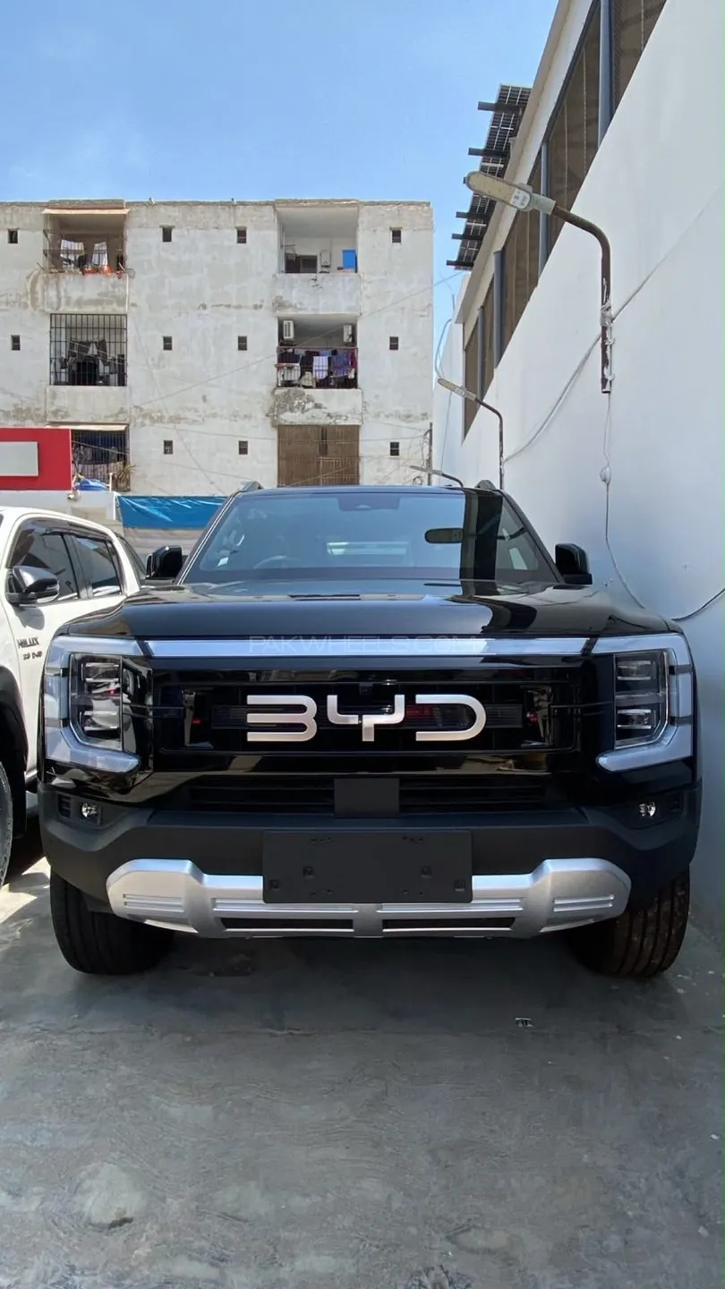 BYD Shark 6