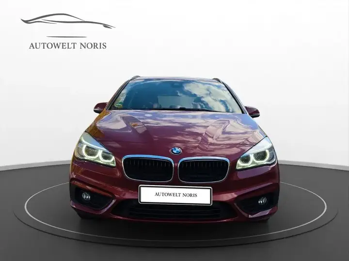 BMW 220I