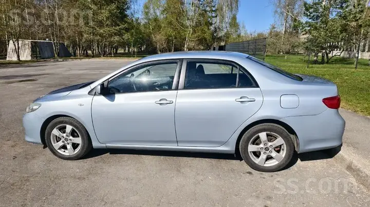 Toyota Corolla 2010 photo 2